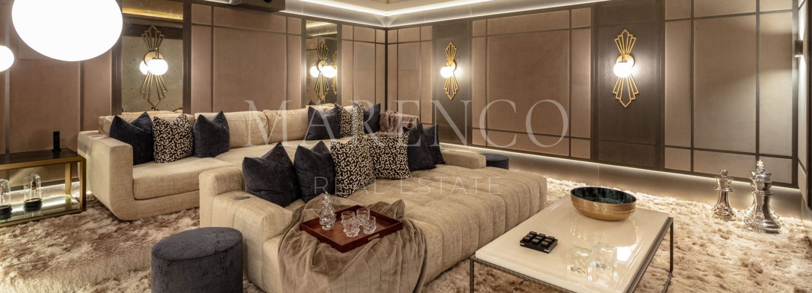 Villa  in Cascada de Camojan, Marbella Golden Mile, Marbella