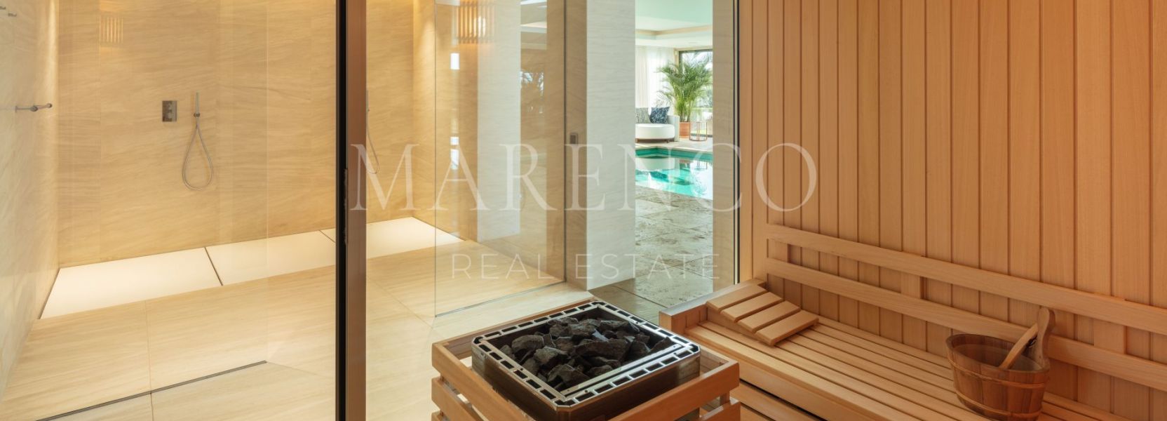 Villa  in Cascada de Camojan, Marbella Golden Mile, Marbella