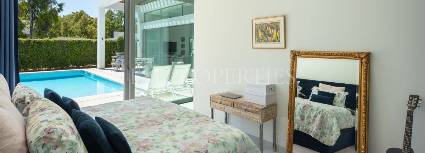 Villa  in Estepona