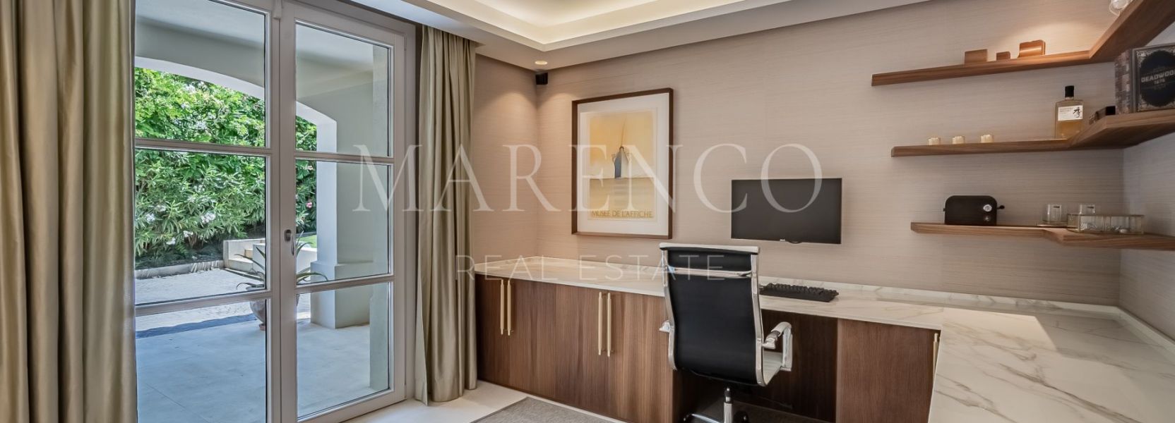 Villa  in Las Brisas, Nueva Andalucia, Marbella