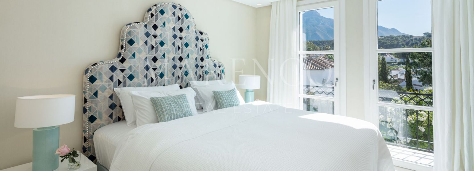 Villa  in Las Brisas, Nueva Andalucia, Marbella