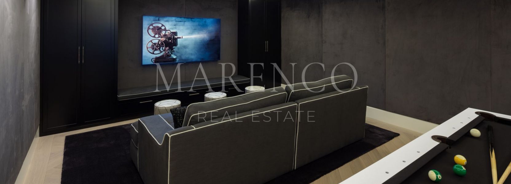 Villa  in Las Brisas, Nueva Andalucia, Marbella