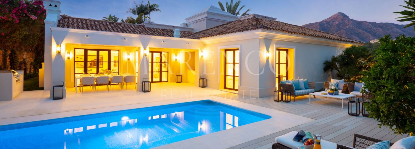 Villa  in Las Brisas, Nueva Andalucia, Marbella