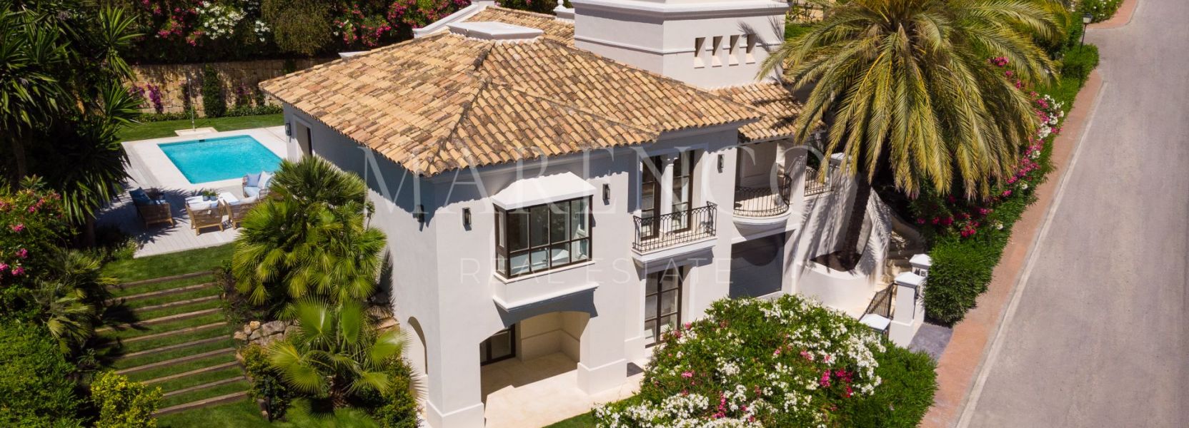 Villa  in Las Brisas, Nueva Andalucia, Marbella