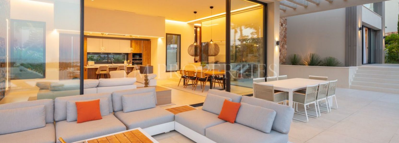 Villa  in Nueva Andalucia, Marbella