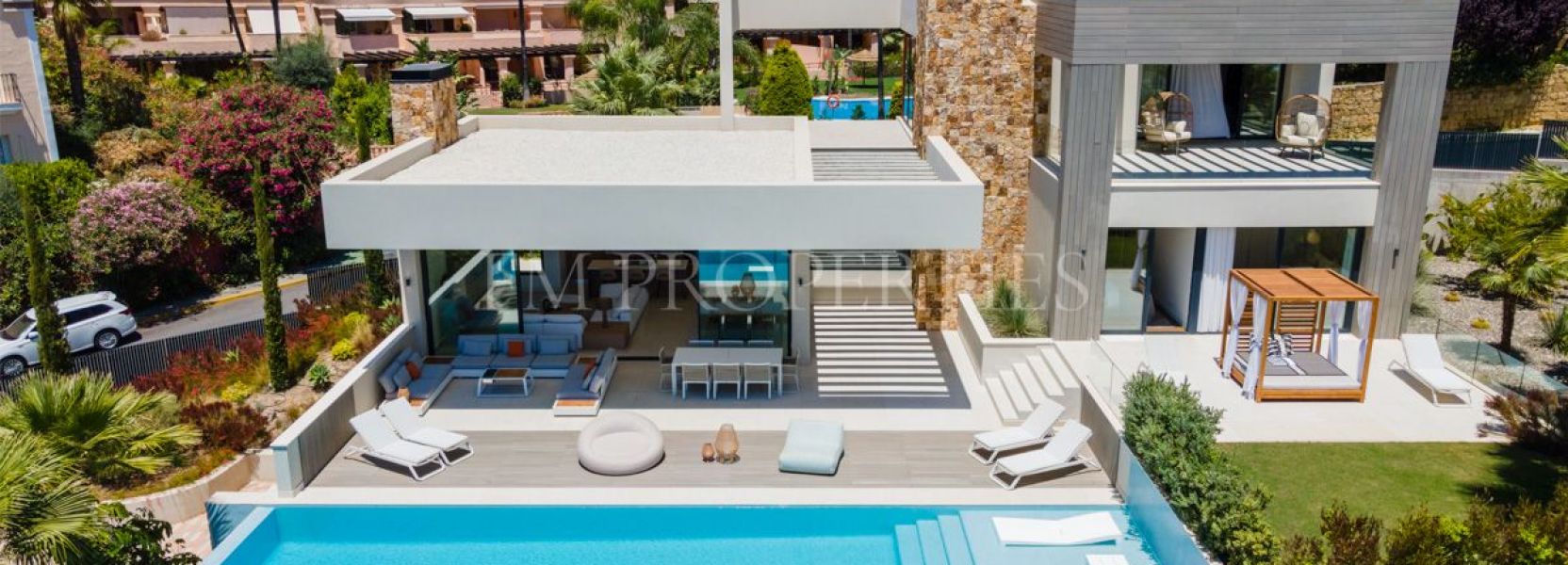 Villa  in Nueva Andalucia, Marbella