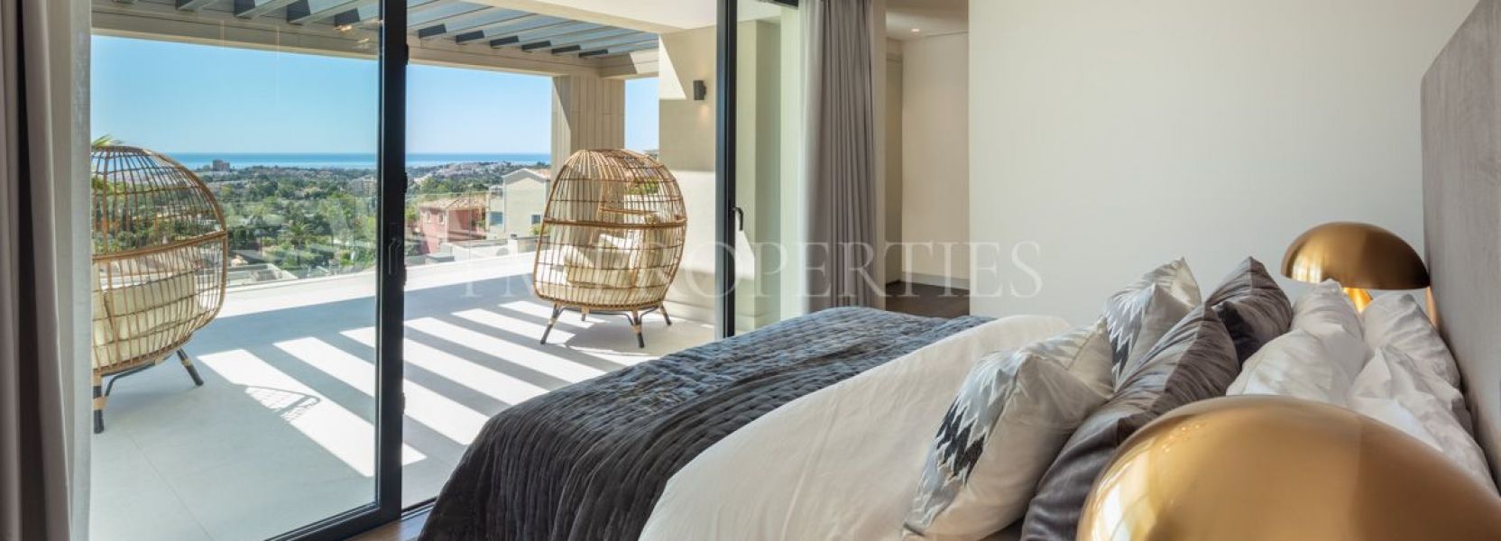 Villa  in Nueva Andalucia, Marbella