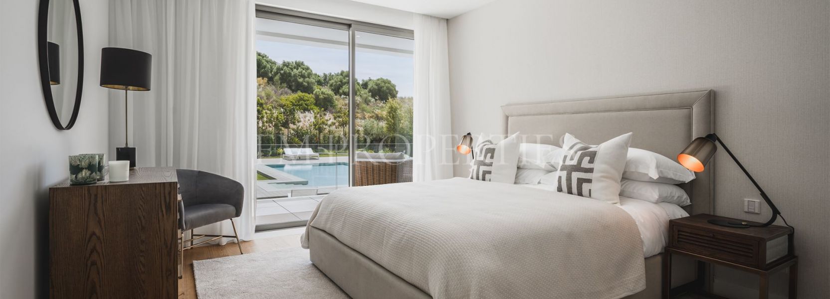 Villa  in El Paraiso, Estepona East, Estepona