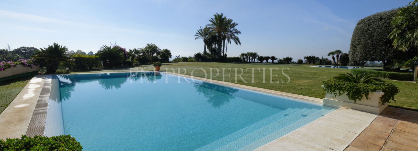 Villa  in Marbella Hill Club, Marbella Goldene Meile, Marbella