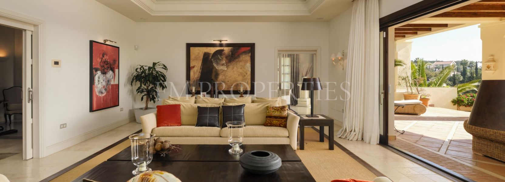 Villa  in Marbella Hill Club, Marbella Goldene Meile, Marbella