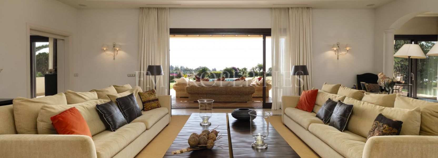 Villa  in Marbella Hill Club, Marbella Goldene Meile, Marbella