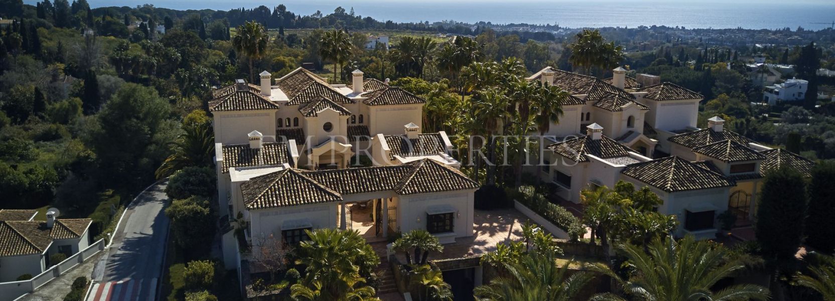 Villa  in Marbella Hill Club, Marbella Goldene Meile, Marbella
