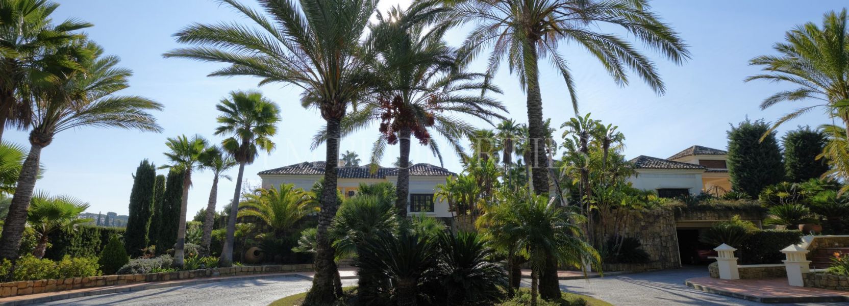 Villa  in Marbella Hill Club, Marbella Goldene Meile, Marbella