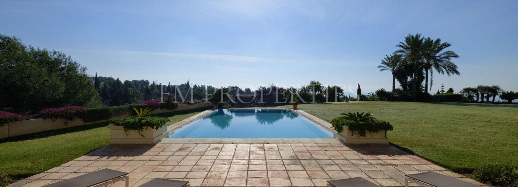 Villa  in Marbella Hill Club, Marbella Goldene Meile, Marbella