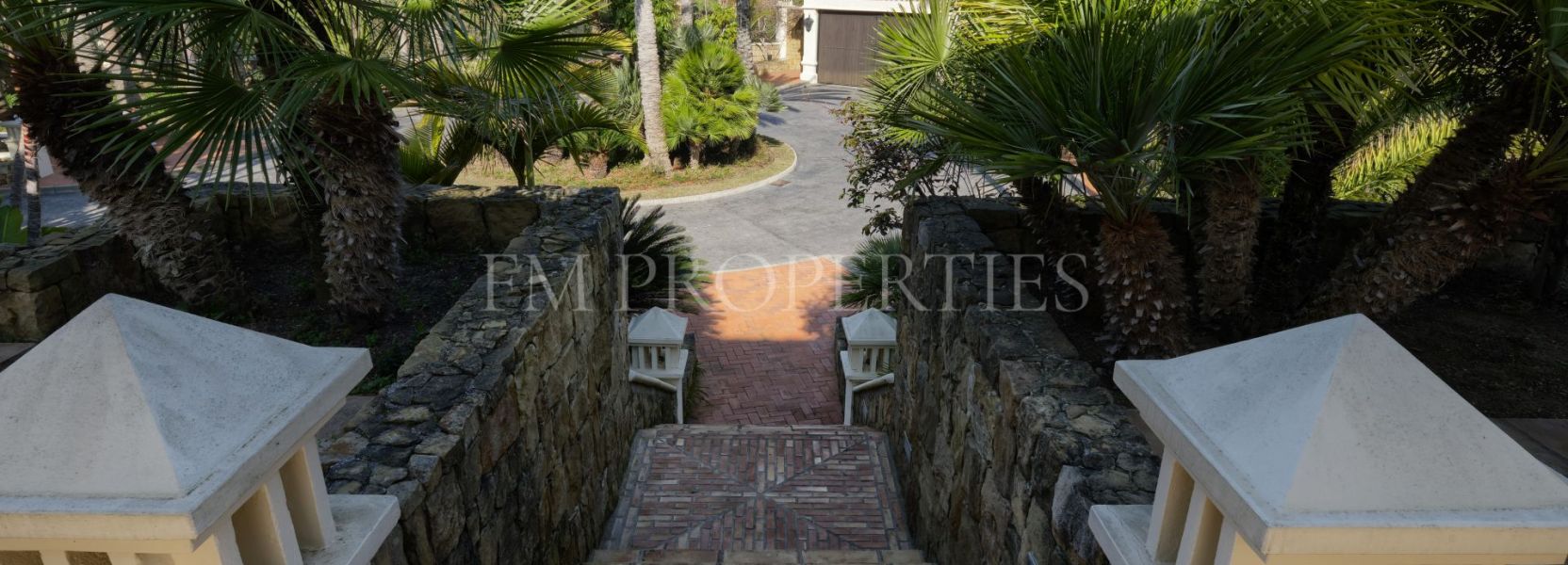 Villa  in Marbella Hill Club, Marbella Goldene Meile, Marbella