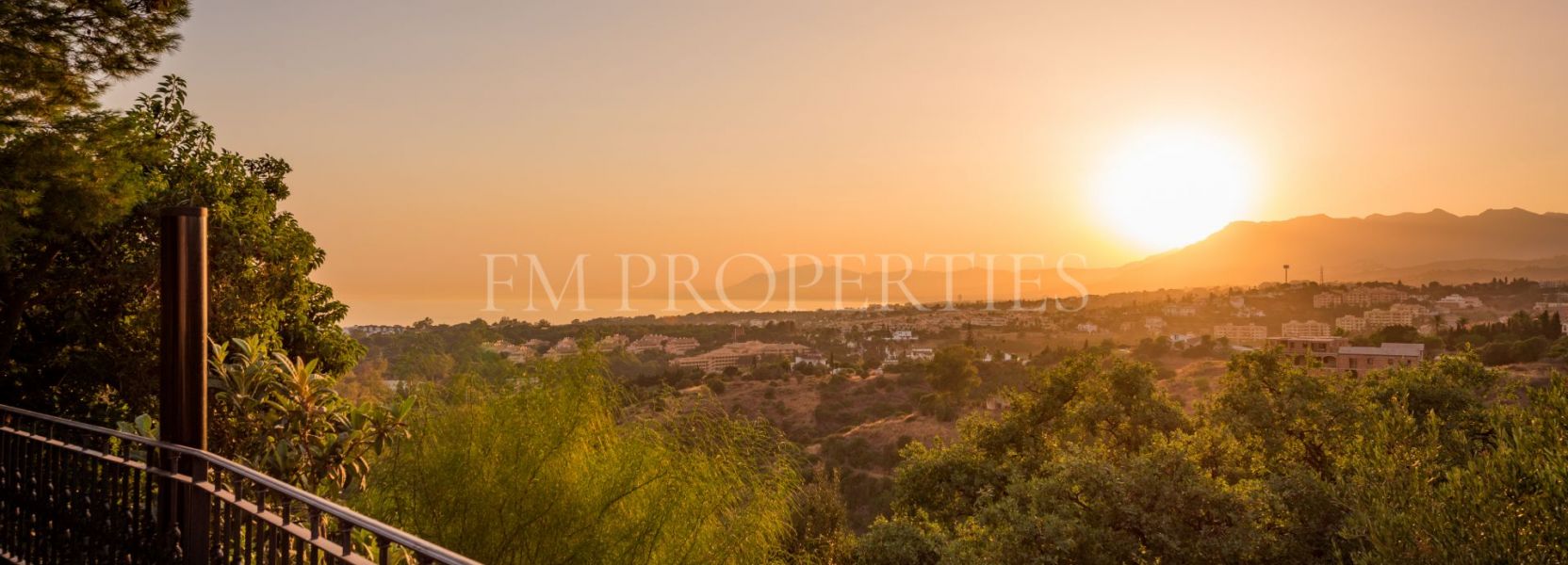 Mansion  in Hacienda las Chapas, Marbella Ost, Marbella