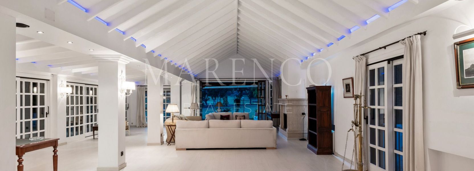 Villa  in Supermanzana H, Nueva Andalucia, Marbella