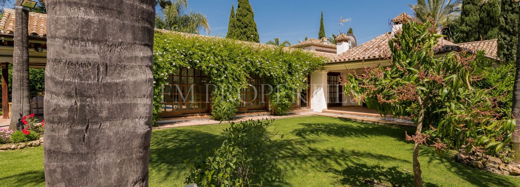 Villa  à Supermanzana H, Nueva Andalucia, Marbella