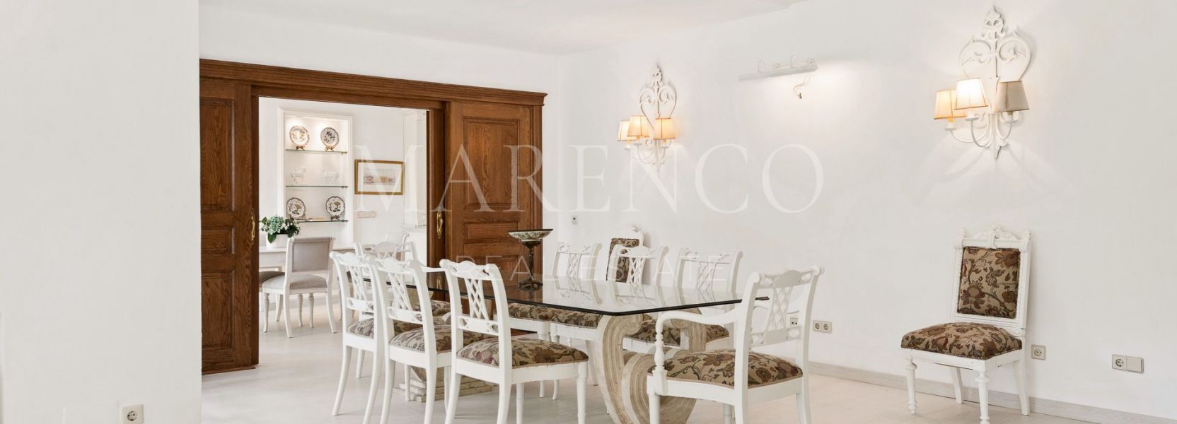 Villa  in Supermanzana H, Nueva Andalucia, Marbella