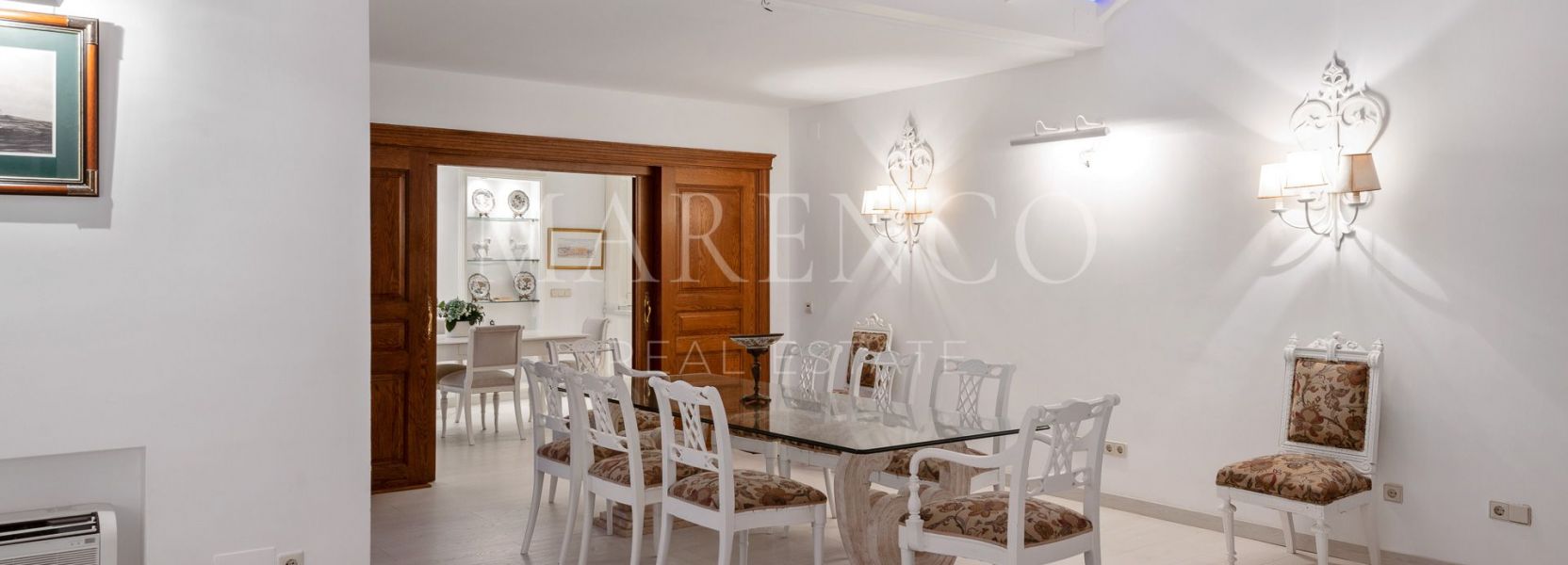 Villa  in Supermanzana H, Nueva Andalucia, Marbella