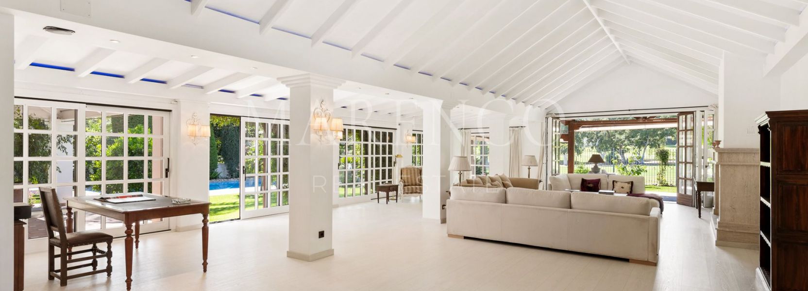 Villa  in Supermanzana H, Nueva Andalucia, Marbella