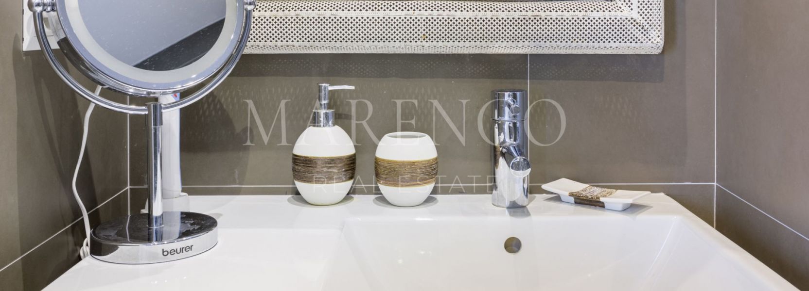 Duplex Penthouse  à Señorio de Aloha, Nueva Andalucia, Marbella