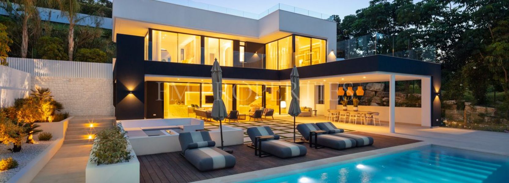Villa  in Nueva Andalucia, Marbella