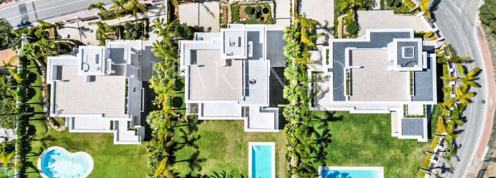 Semi Detached Villa in Marbella Golden Mile, Marbella