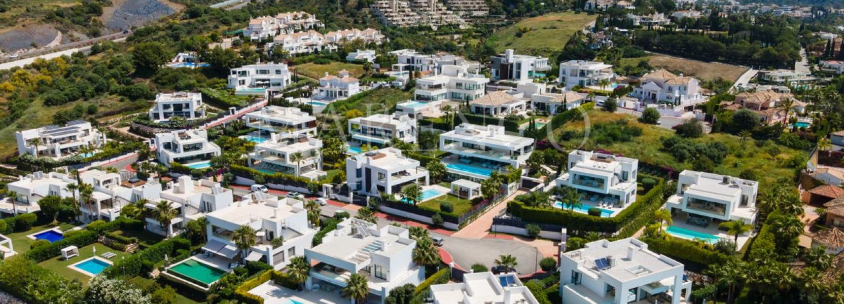 Villa  in Nueva Andalucia, Marbella