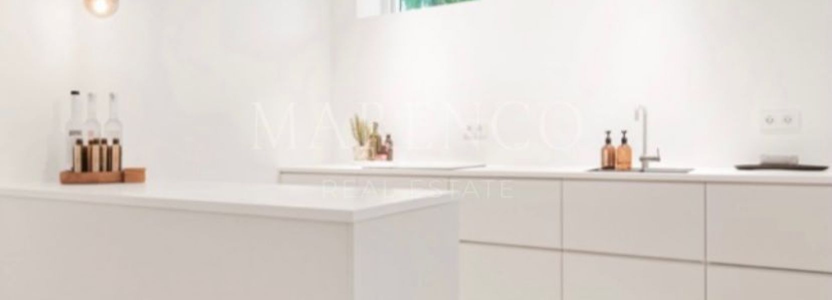 Villa  in Los Monteros, Marbella Ost, Marbella