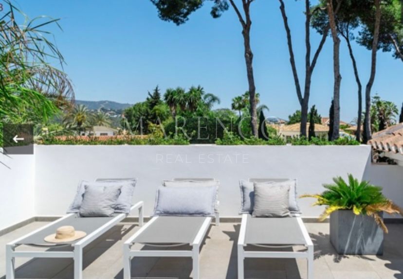 Villa  in Los Monteros, Marbella Ost, Marbella