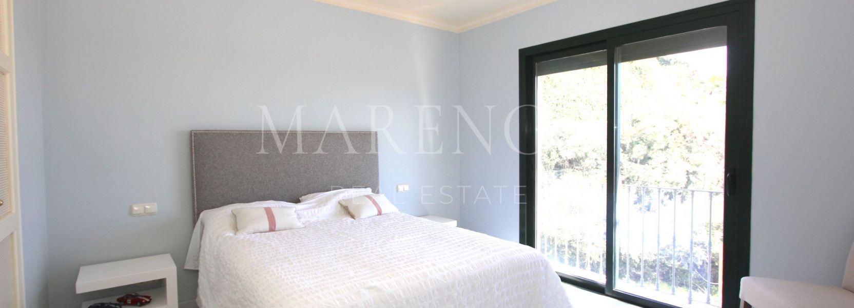 Apartment in Monte Halcones, Benahavis