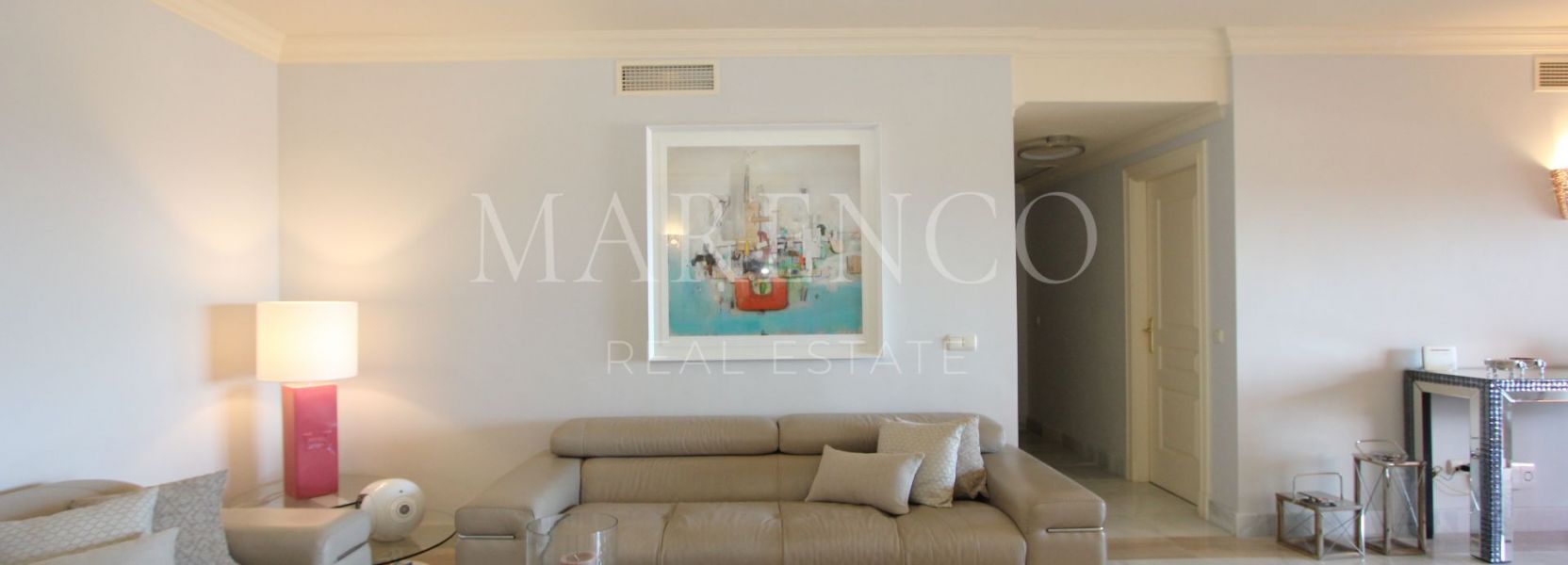 Apartment in Monte Halcones, Benahavis