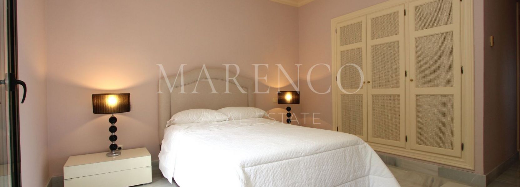 Apartment in Monte Halcones, Benahavis