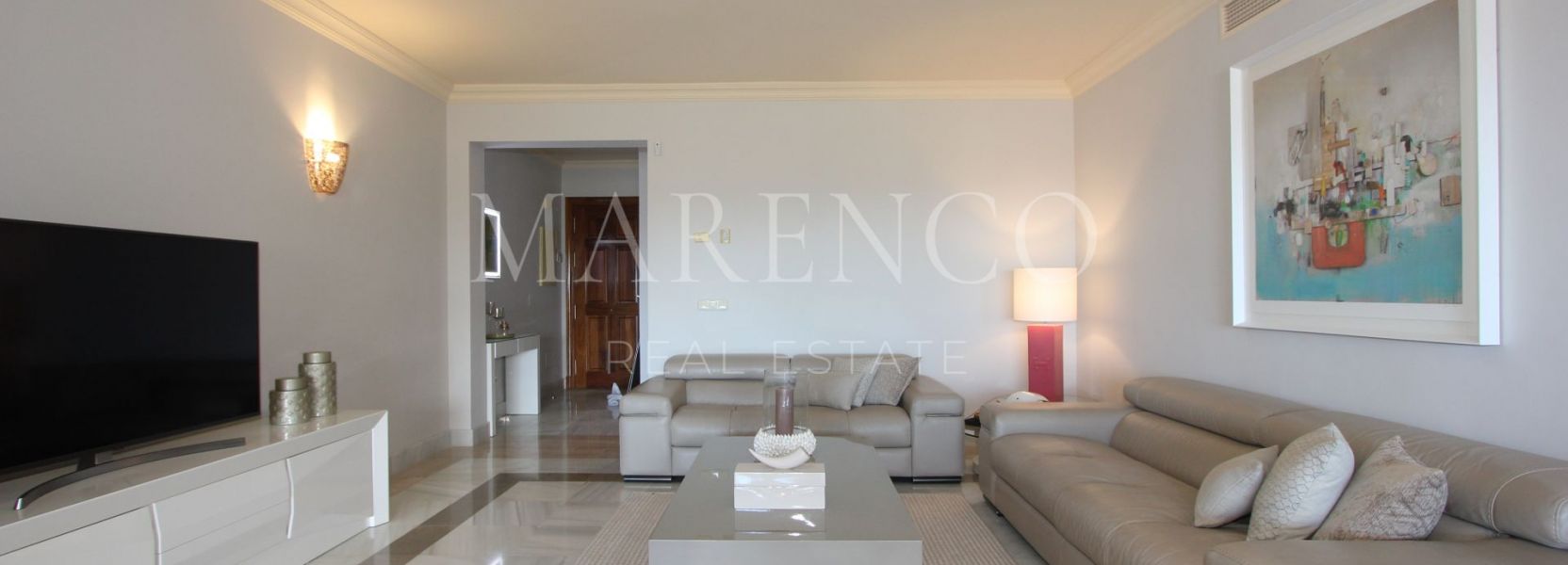 Apartment in Monte Halcones, Benahavis