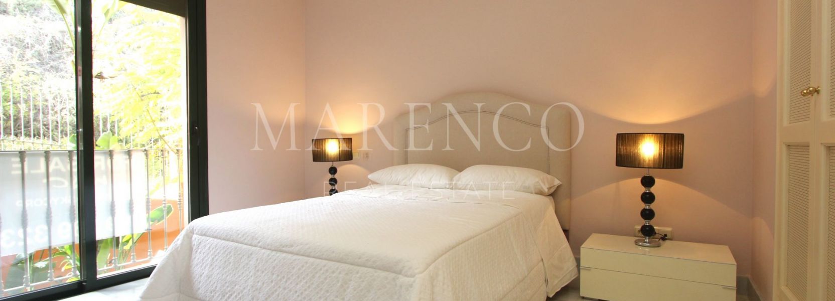 Apartment in Monte Halcones, Benahavis