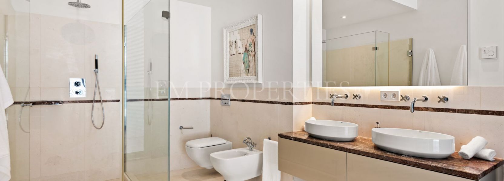 Half Vrijstaande Villa  in Sierra Blanca, Marbella Golden Mile, Marbella