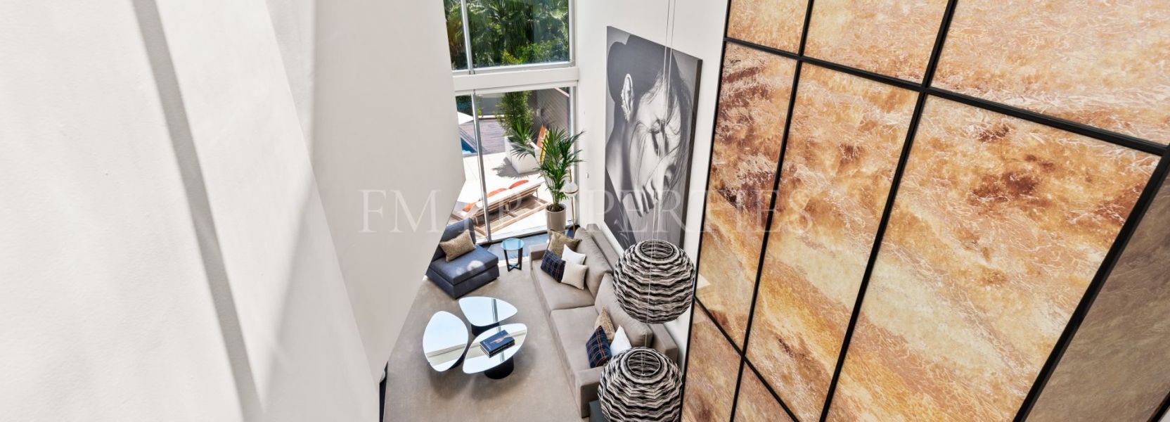 Half Vrijstaande Villa  in Sierra Blanca, Marbella Golden Mile, Marbella