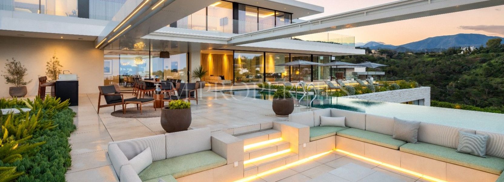 Villa  in El Madroñal, Benahavis