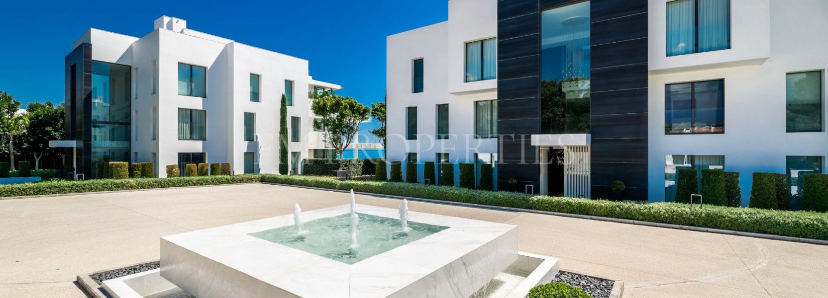Penthouse  in Emare, Estepona Oost, Estepona