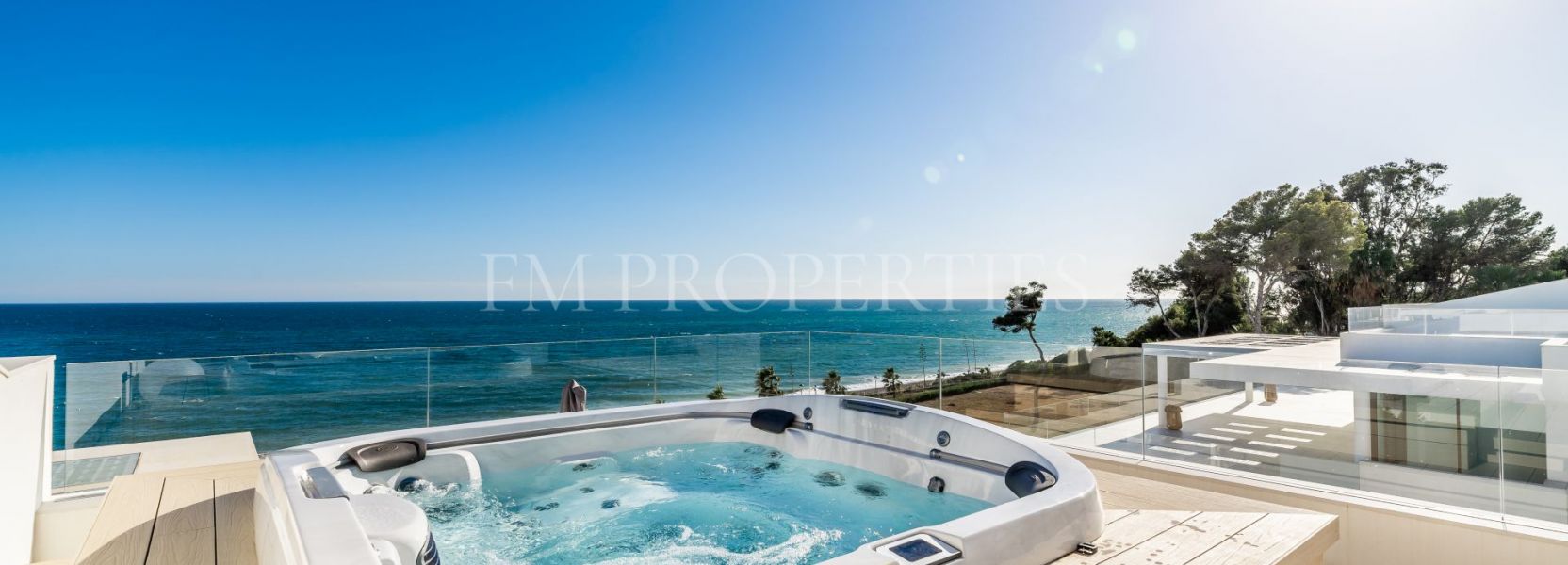 Penthouse  in Emare, Estepona Oost, Estepona