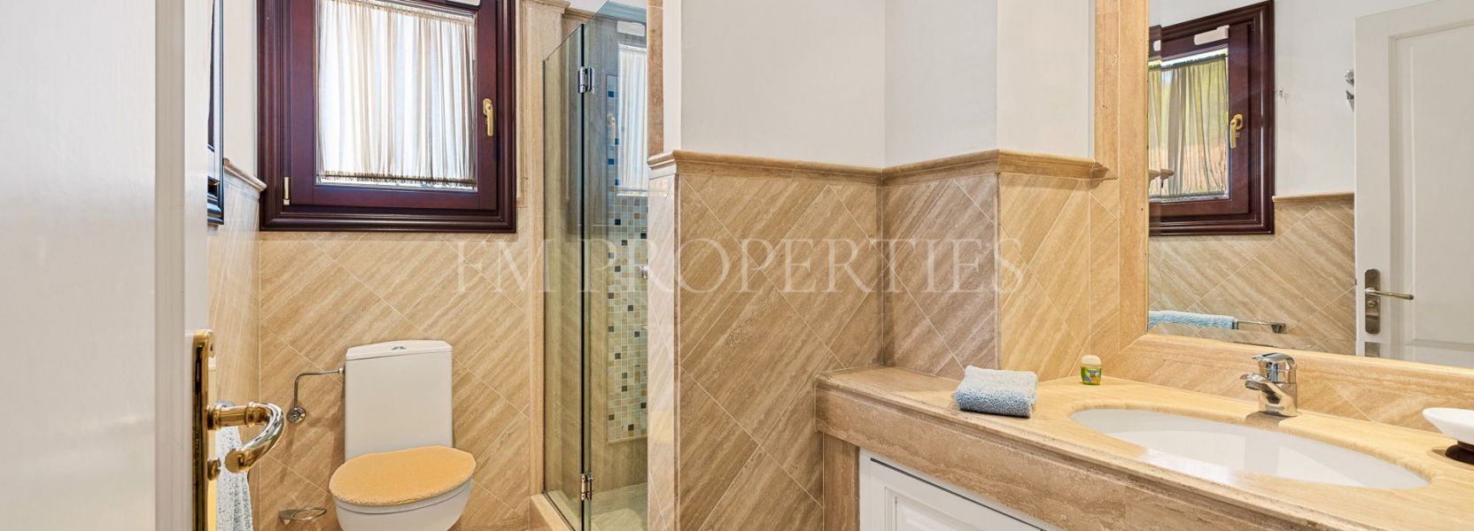 Apartamento Planta Baja  en Marbella, Marbella