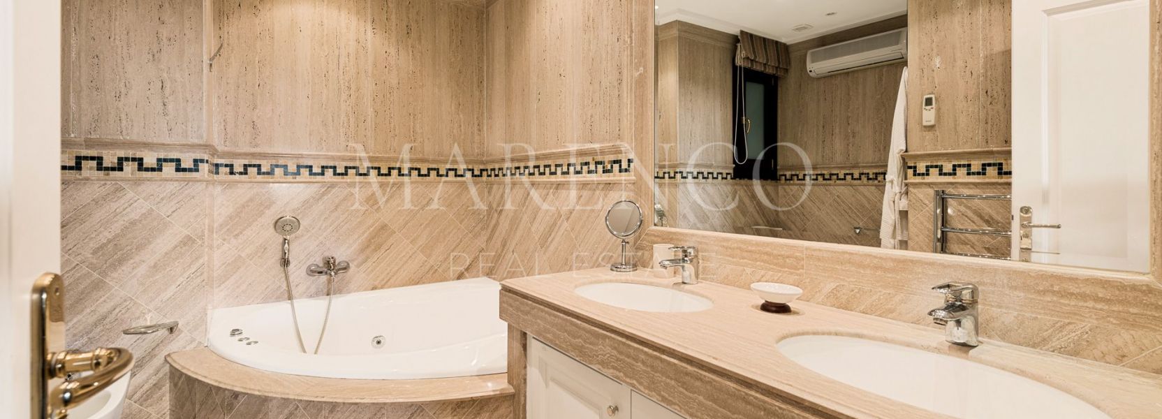 Apartamento Planta Baja  en Marbella, Marbella