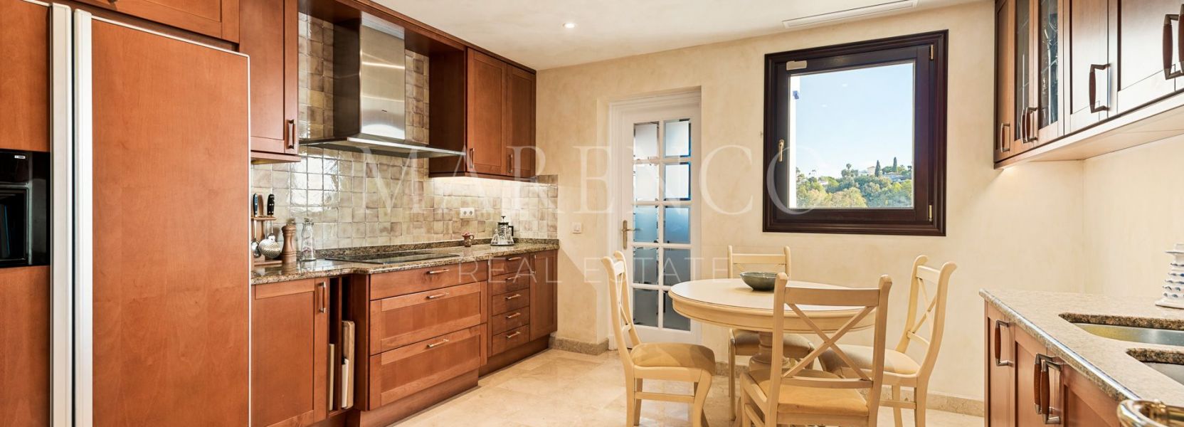 Apartamento Planta Baja  en Marbella, Marbella