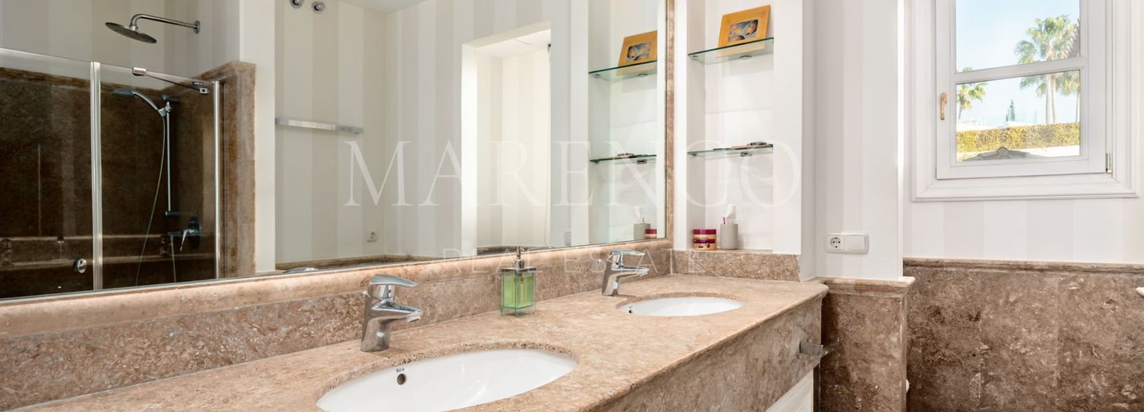 Villa  en Los Flamingos, Benahavis