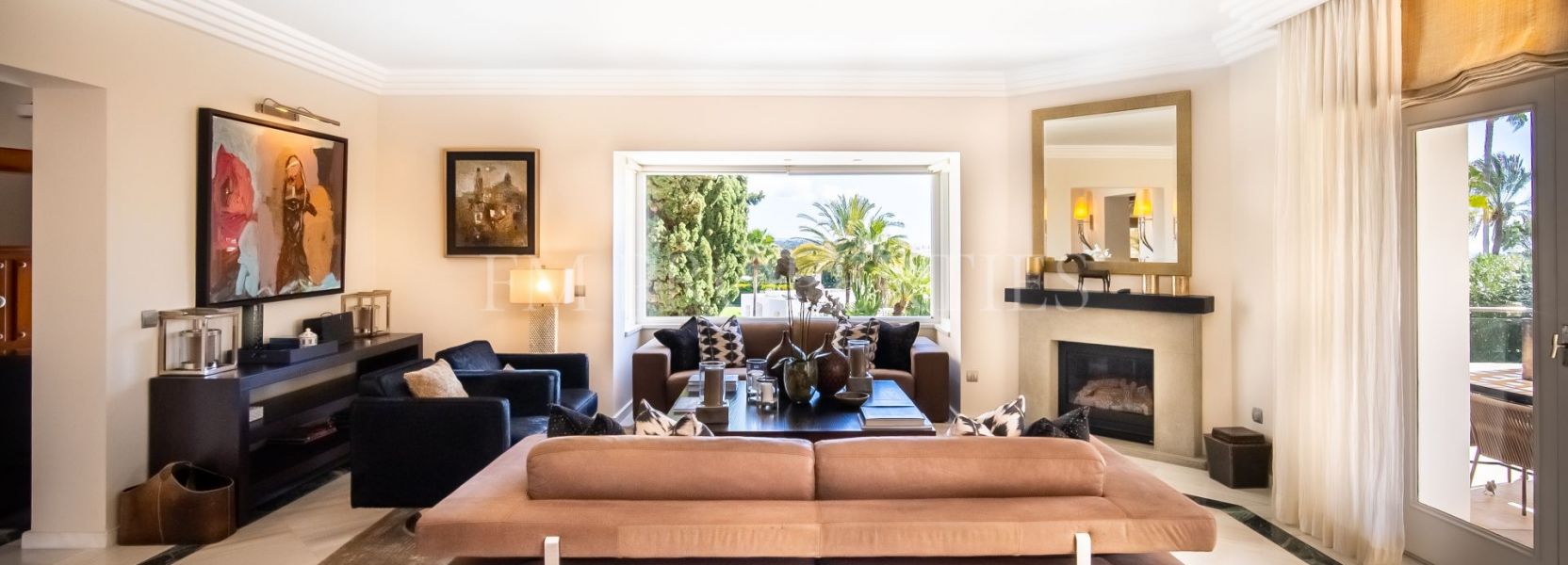 Villa  in Los Naranjos, Nueva Andalucia, Marbella