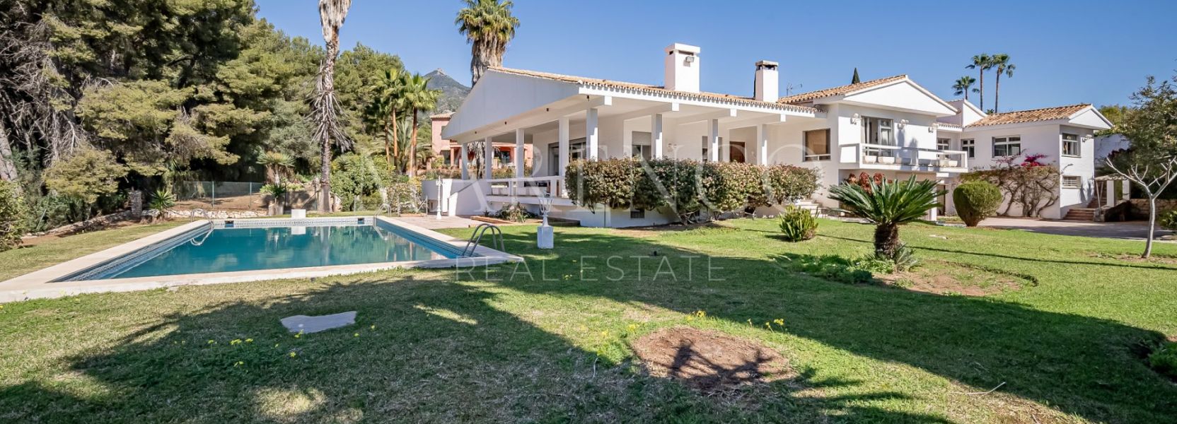 Villa en El Mirador, Marbella, Marbella