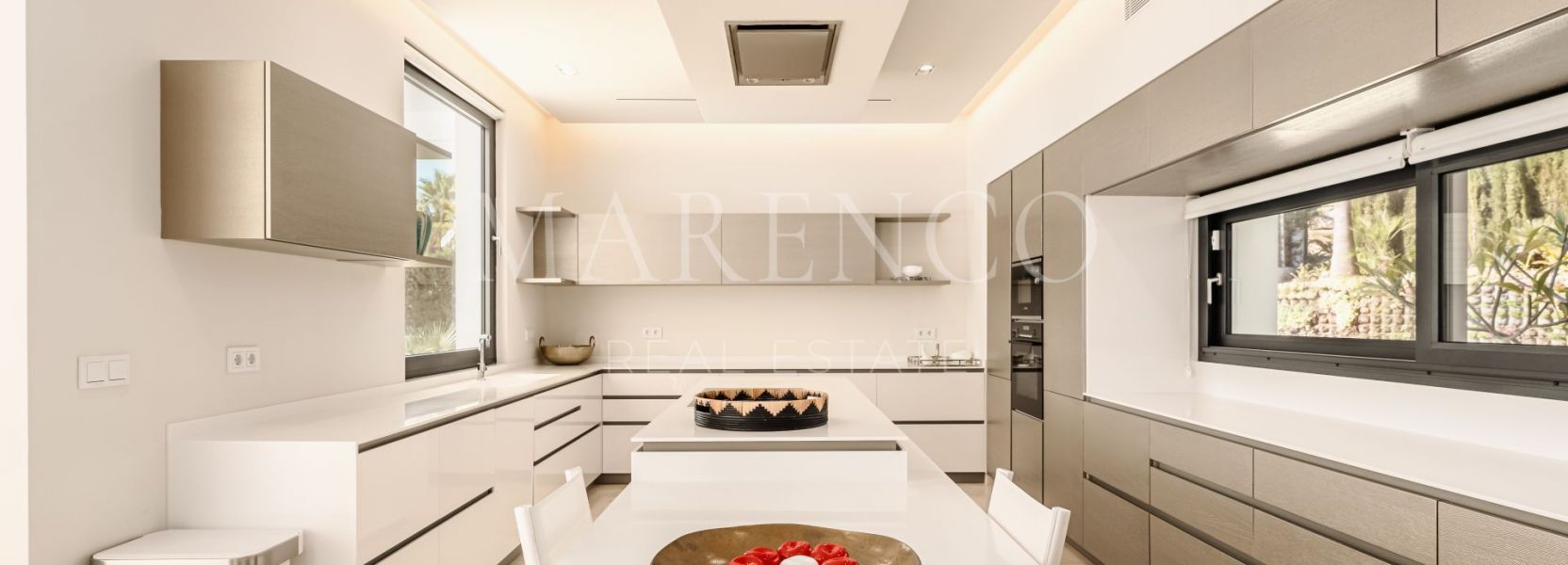 Villa  en La Cerquilla, Nueva Andalucia, Marbella