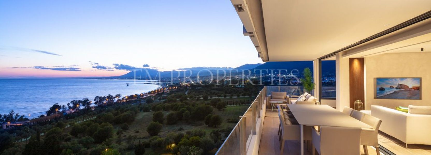 Wohnung  in Rio Real, Marbella Ost, Marbella