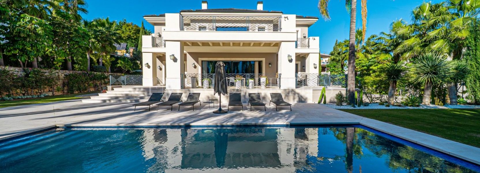 Villa  en Los Flamingos Golf, Benahavis
